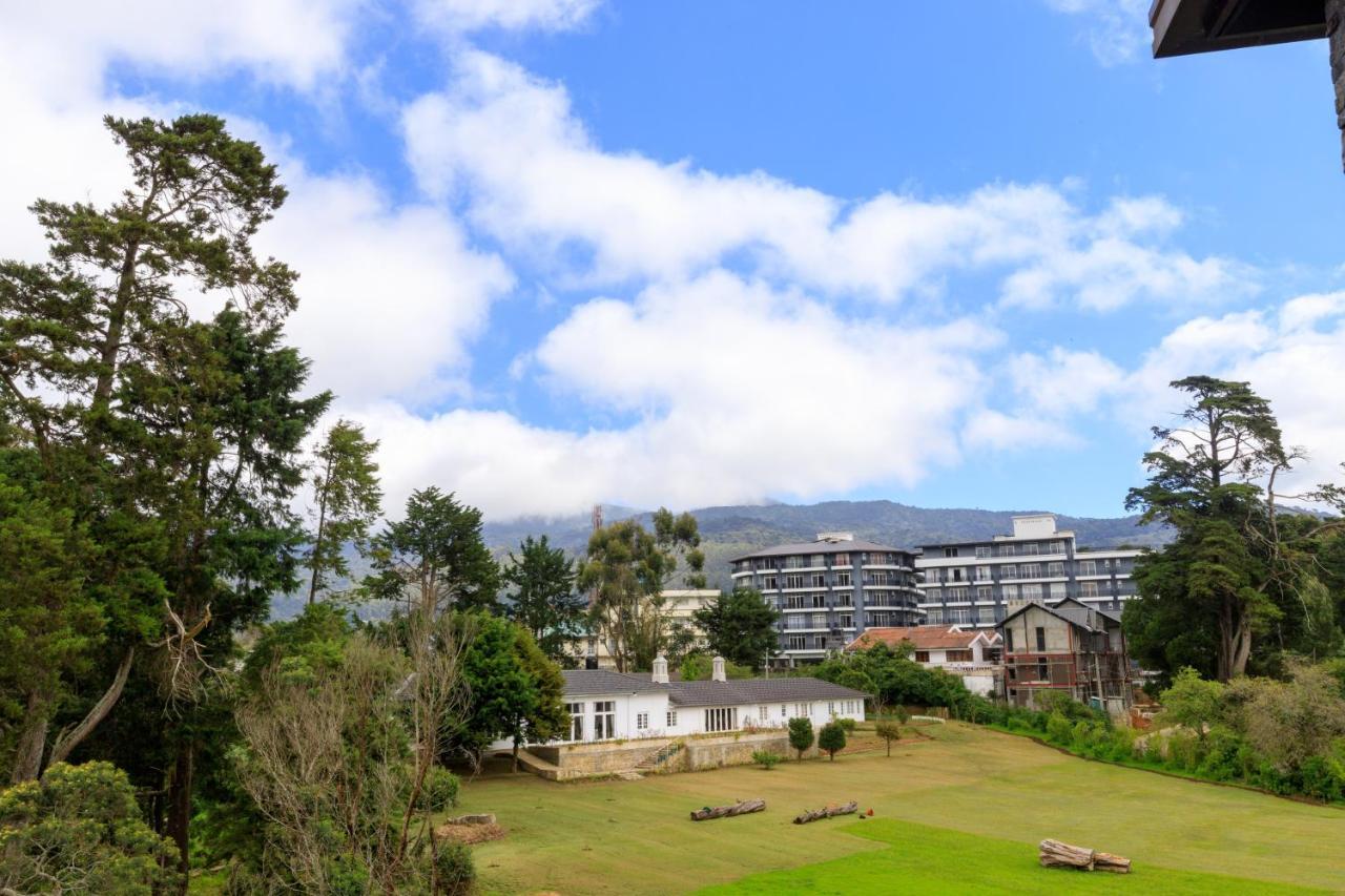 Hotel Grand Turf Nuwara Eliya Buitenkant foto