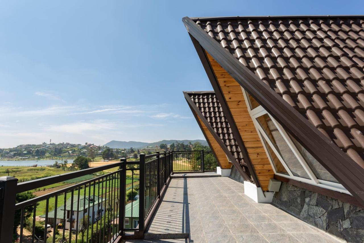 Hotel Grand Turf Nuwara Eliya Buitenkant foto